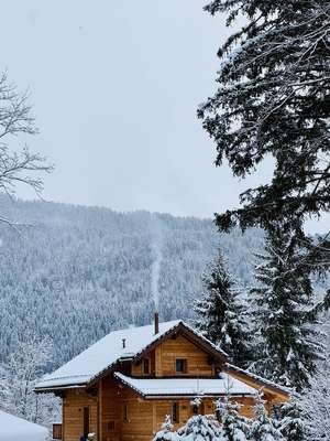 compressed-cabin.jpeg compressed-cabin.jpeg