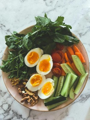 free-photo-of-breakfast-of-eggs-and-vegetables.jpeg free-photo-of-breakfast-of-eggs-and-vegetables.jpeg