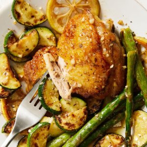 garlicky-greek-chicken-lead-6798fb31c5320.jpeg garlicky-greek-chicken-lead-6798fb31c5320.jpeg