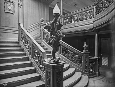 1st_Class_Aft_Grand_Staircase.jpg 1st_Class_Aft_Grand_Staircase.jpg