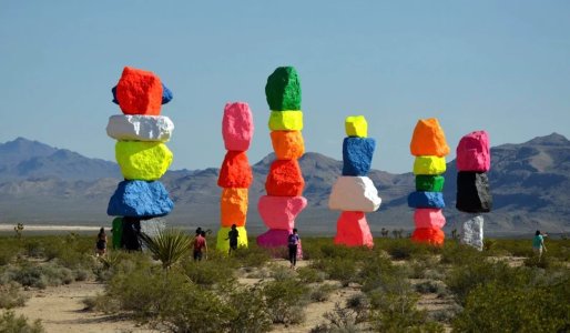 63000-shitty-art-seven-magic-mountains-outside-of-las-vegas-3-5-v0-u230yoccpcy91.jpeg 63000-shitty-art-seven-magic-mountains-outside-of-las-vegas-3-5-v0-u230yoccpcy91.jpeg