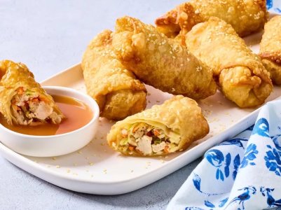 14704-best-egg-rolls-DDMFS-Hero-B-4x3-0203-1-8de586cc2f534ef3b0bbfe63396a18c9.jpeg